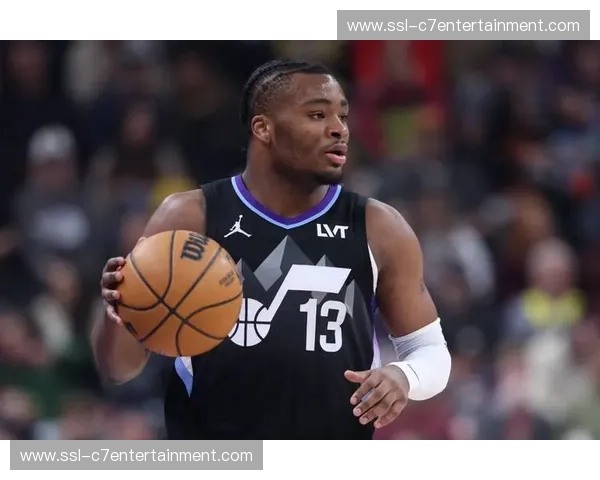 爵士科利尔单场22助攻盘活全队 组织能力成重建期关键发现 爵士科利尔单场22助攻盘活全队 组织能力成重建期关键发现